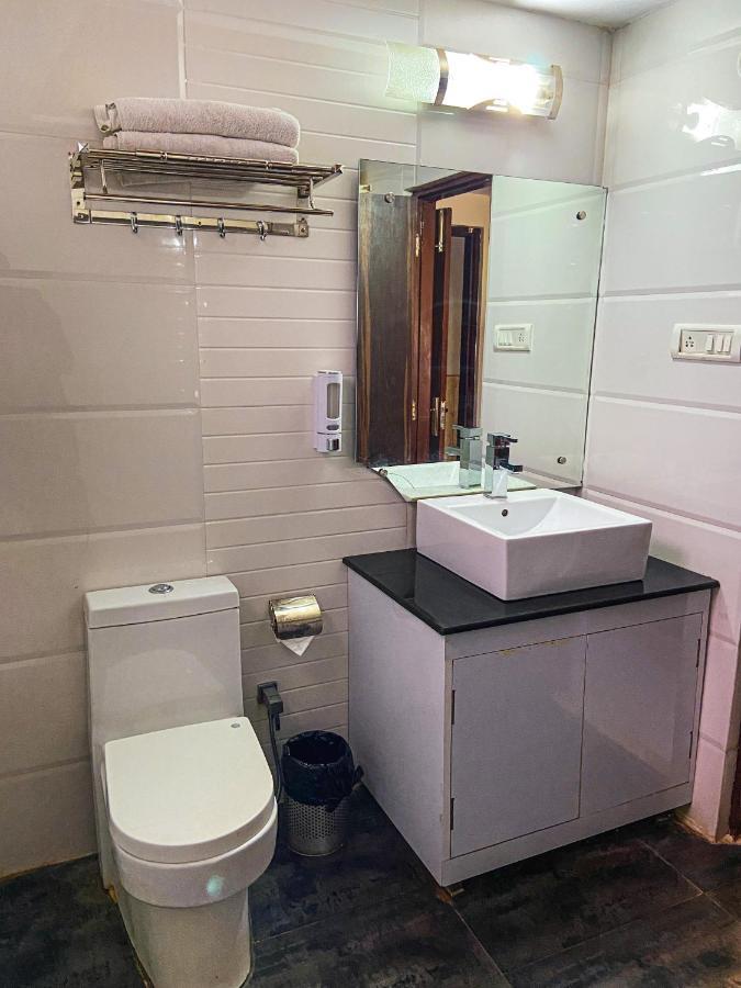 Hotel Manali Queen Ngoại thất bức ảnh