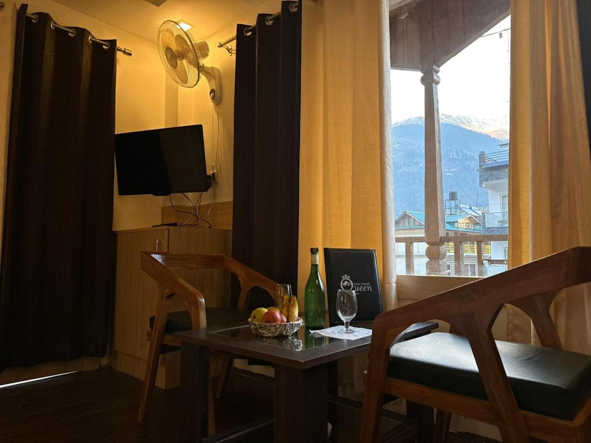 Hotel Manali Queen Ngoại thất bức ảnh